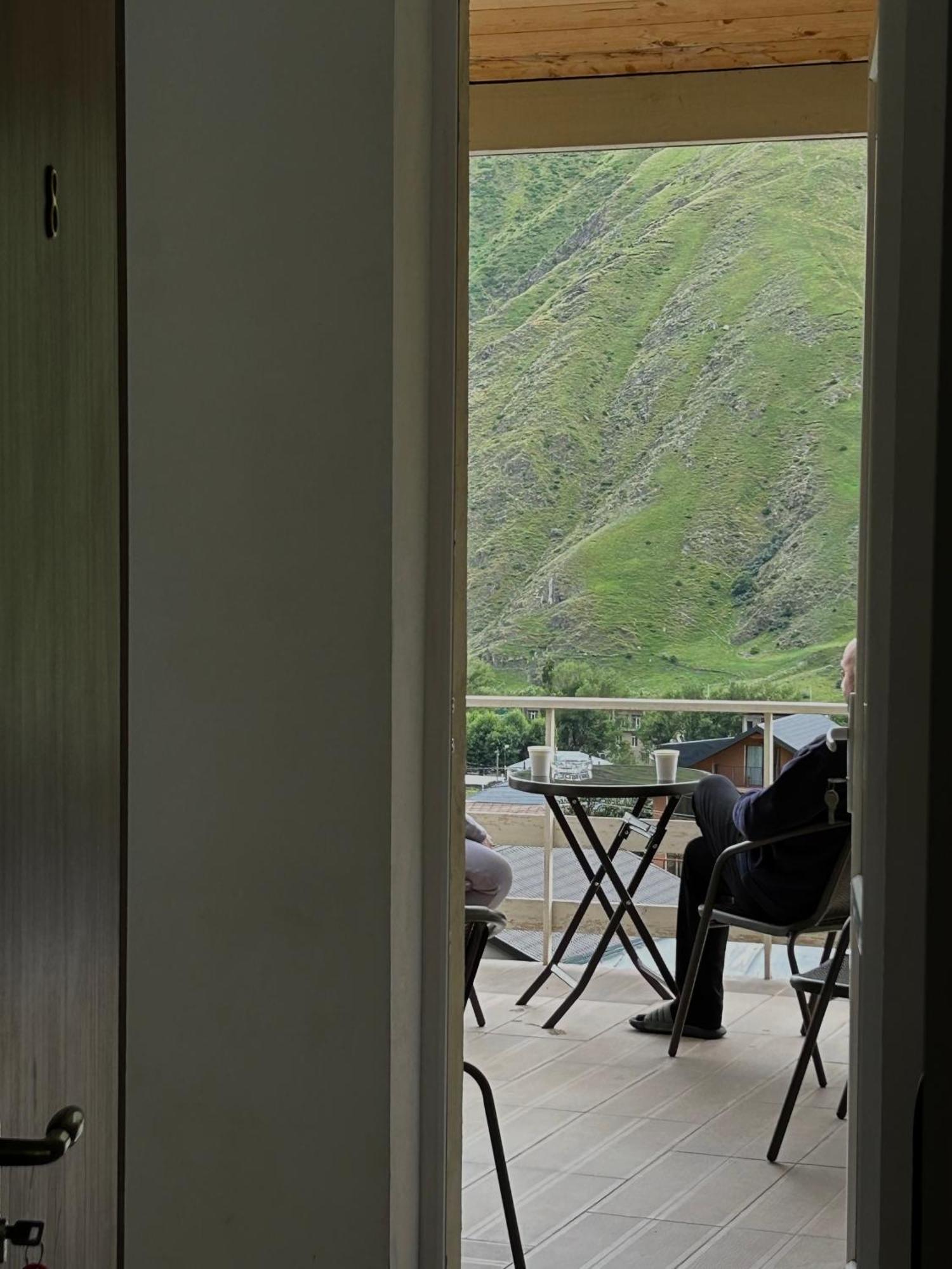 Mountain Heart Bed and Breakfast Kazbegi Εξωτερικό φωτογραφία